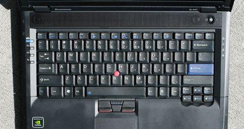 ThinkPad T400拆机图解教程？拆解过程中需要注意哪些问题？